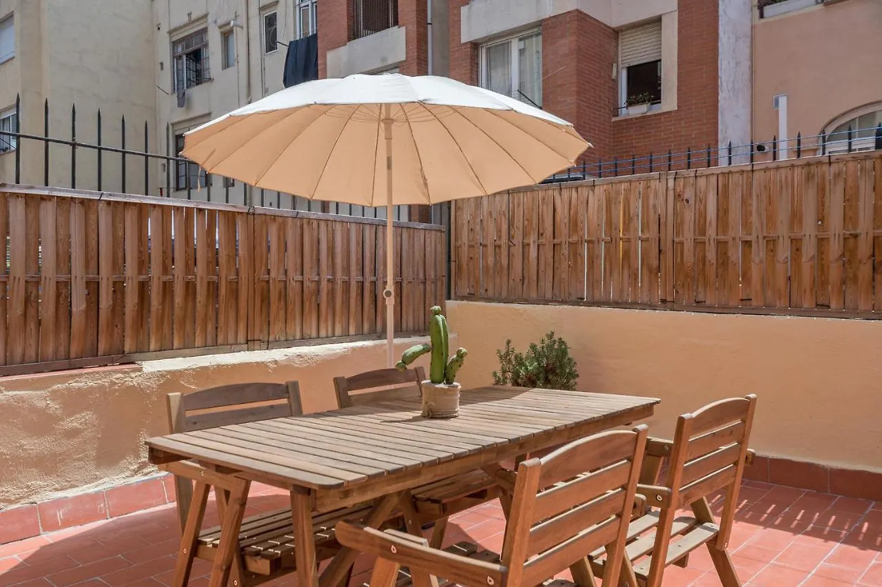 Cozy Apt With Sunny Terrace In The Heart Of Gracia Barcelona Apartman
